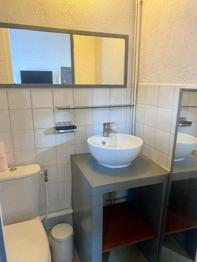 Appartement Studio 12M2 à Montpellier Extérieur photo