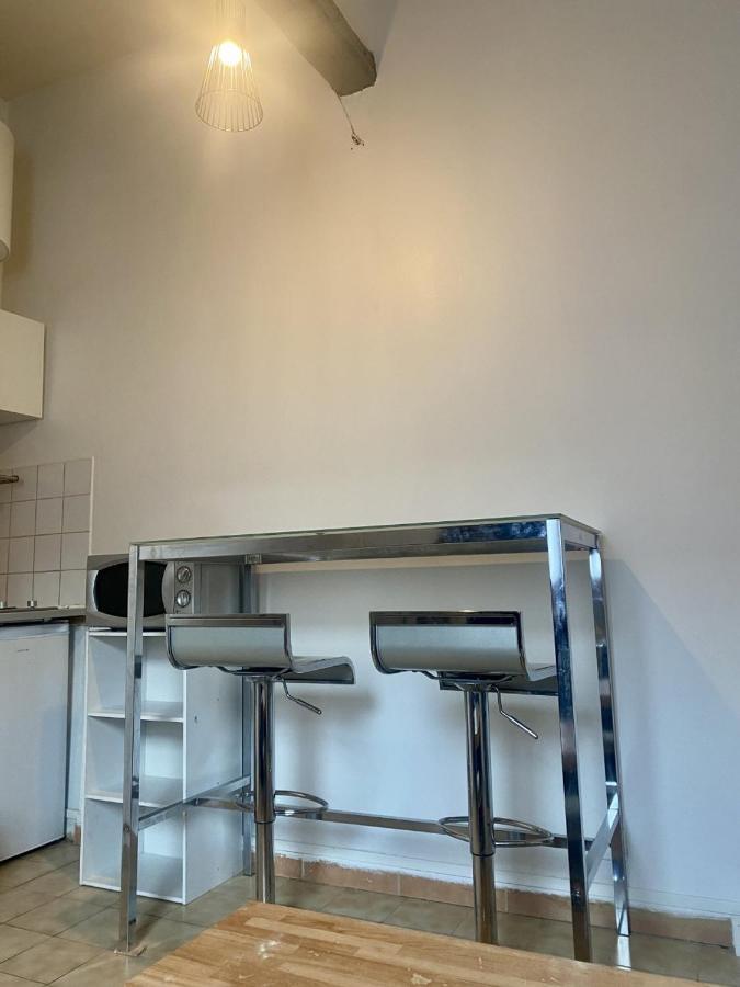 Appartement Studio 12M2 à Montpellier Extérieur photo