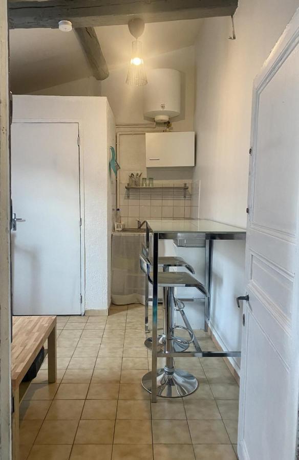 Appartement Studio 12M2 à Montpellier Extérieur photo